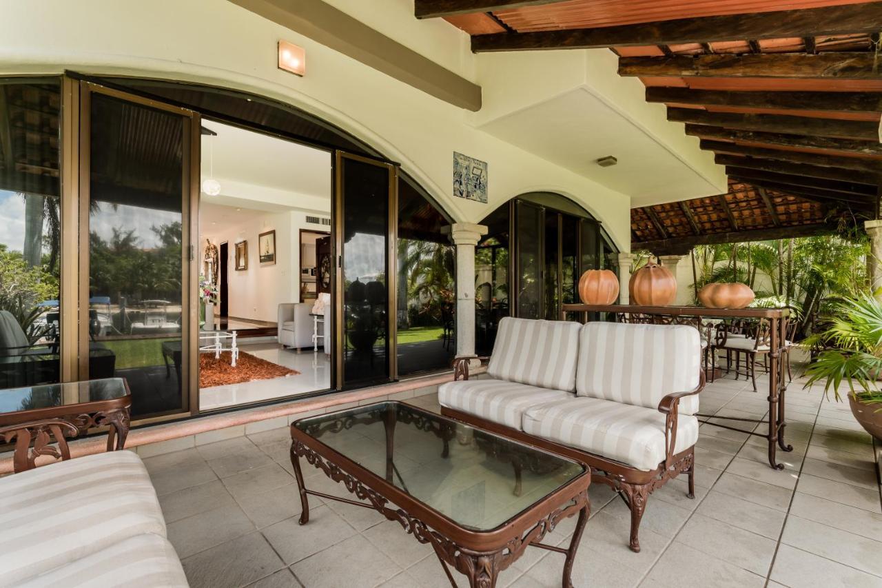 Elegant Lagoon Front Villa By Casa Paraiso Cancun Dış mekan fotoğraf